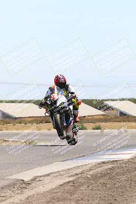 media/Aug-03-2025-TrackDaz (Sun) [[bf4a71acf9]]/B Group/1220pm (Wheelie Bump)/